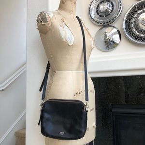 Fossil leather crossbody bag black